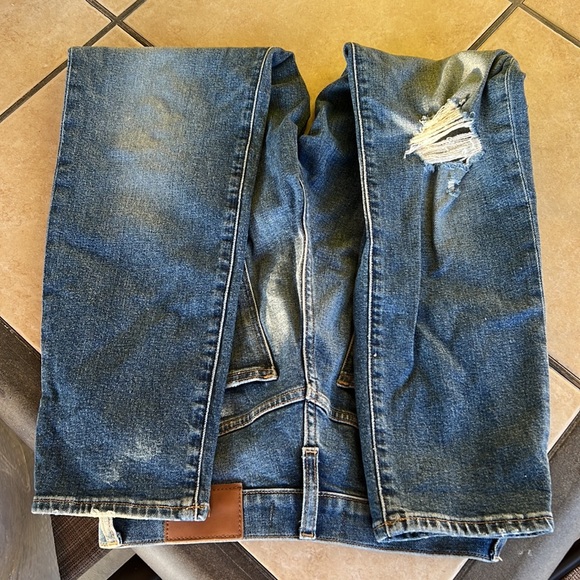 Madewell Mom Jeans - Picture 2 of 5